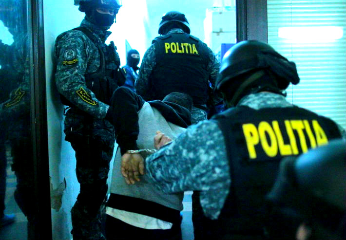 Mascații atacă din nou rețelele de proxenetism. Operațiune de amploare