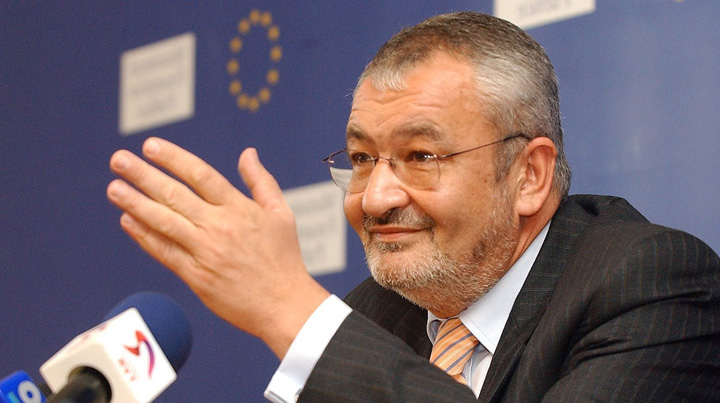DNA a renunțat la controlul judiciar pentru Vlădescu