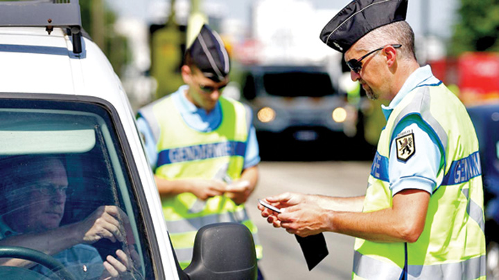 Şofer român, amendat cu peste 26.000 de euro