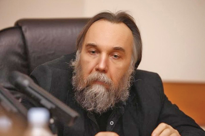 Postare pe un cont de X atribuit lui Alexandr Dughin, ideologul lui Putin: România va fi parte a Rusiei/Replică de la nivelul MAE