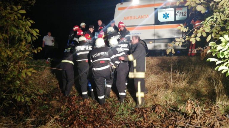 Accident Ialomiţa. Ministru: unul dintre răniţi, adus în Capitală cu elicopterul, după ce a fost operat