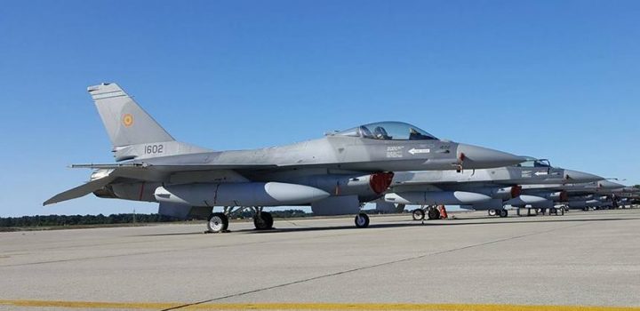 avioane f16 portugalia 720x350 Băsescu, gunoierul Americii!