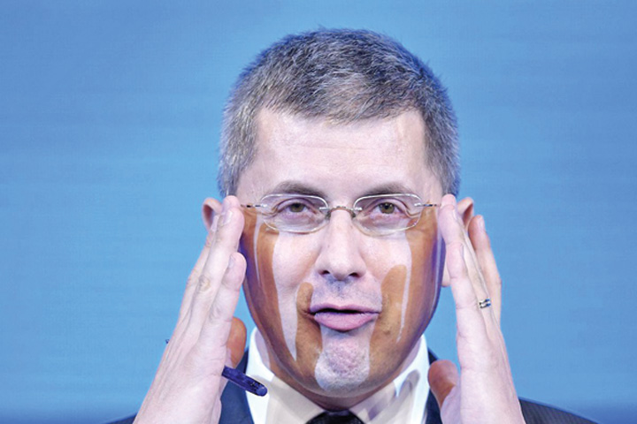 Fondurile europene ale lui Barna, voturi zburate din coșul USR
