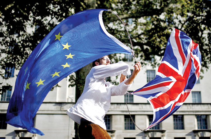 UE amână Brexitul