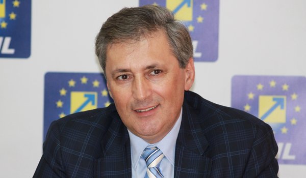 cap hopa vin - Ziarul National