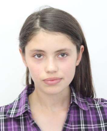 UPDATE. Adolescenta de 17 ani, dispărută în drumul spre casă, de la liceu, GASITĂ