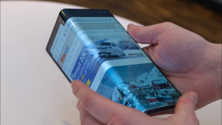 Telefonul pliabil, răspunsul Huawei către SUA