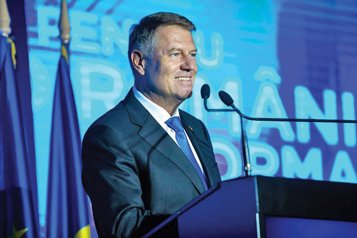 Iohannis renunță la Pahonțu și Hellvig!