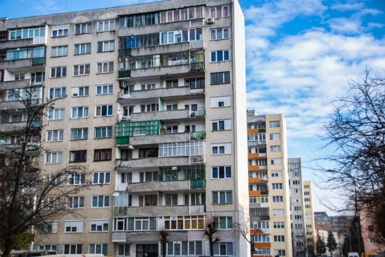 Blocurile cu restanțieri, la mâna judecătorilor