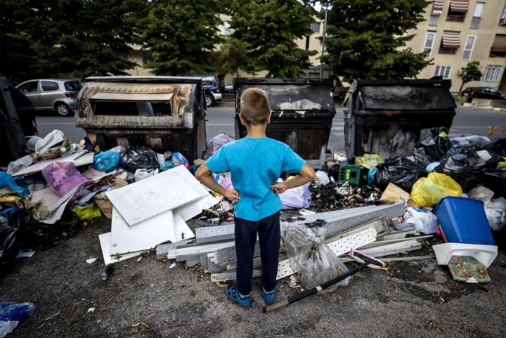 Roma, din nou pubela Italiei