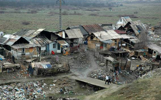 Începe Marea Demolare! Dispar ghetourile țiganilor!