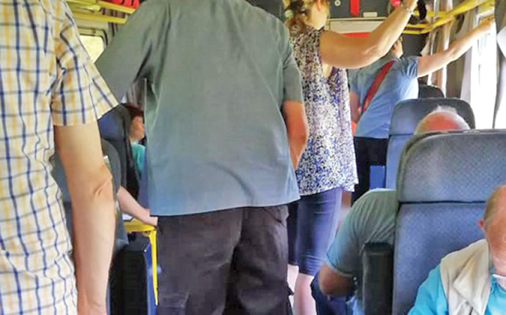 Gratuitățile pentru studenți rămân. Biletele de tren se scumpesc