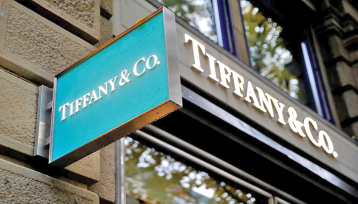 Proprietarul Louis Vuitton vrea să pună mâna pe Tiffany