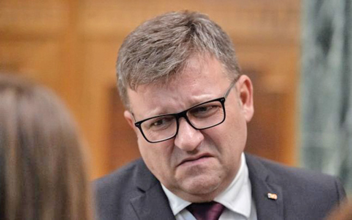 Economia României, sabotată grav de ”Guvernul meu”