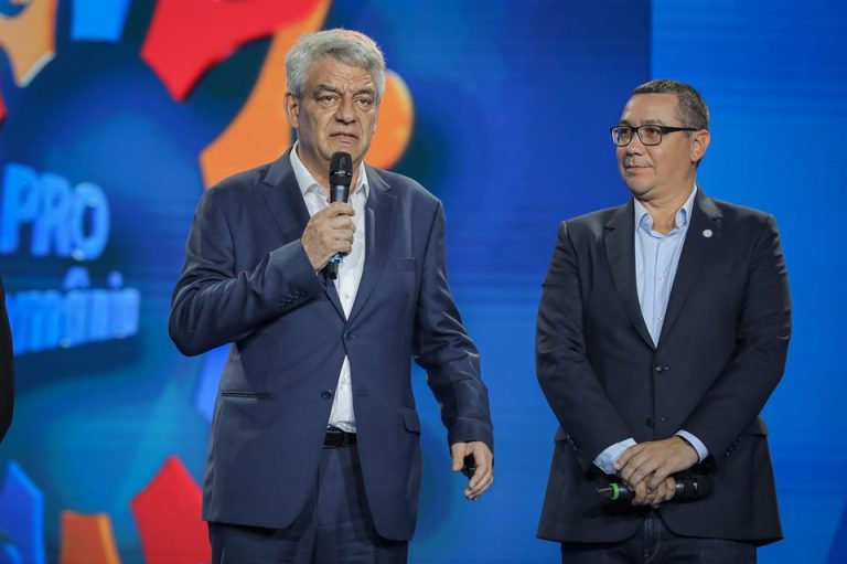 Replica Pro România pentru Tudose: Faptul că acum își negociază poziția în PSD este problema sa