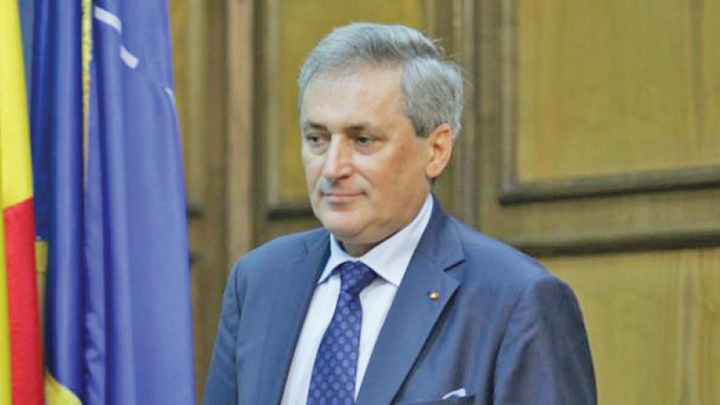 Vela, execuție șoc la vârful MAI!