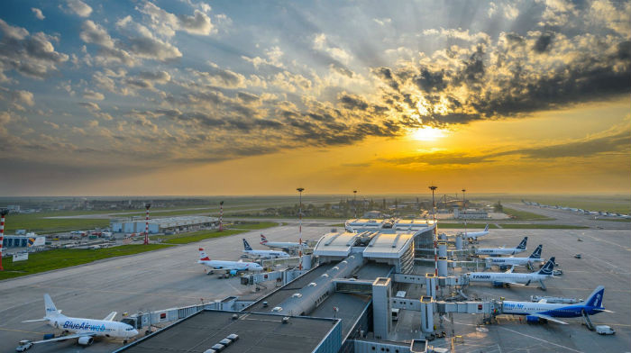 Motivul-ŞOC pentru care un avion n-a mai decolat, sâmbătă, de pe Aeroportul Henri Coandă