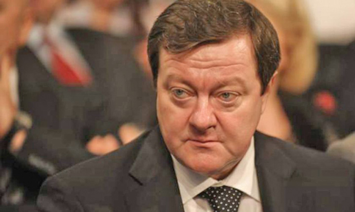 A murit politicianul Sorin Frunzăverde