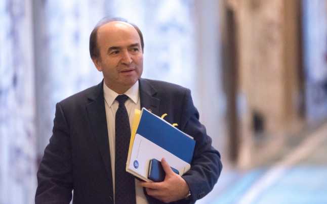 ”Imperiul contraatacă”: Toader, chemat la DNA!