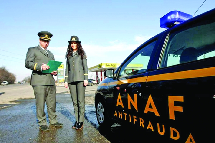 Angajaţii ANAF,  în război cu Guvernul