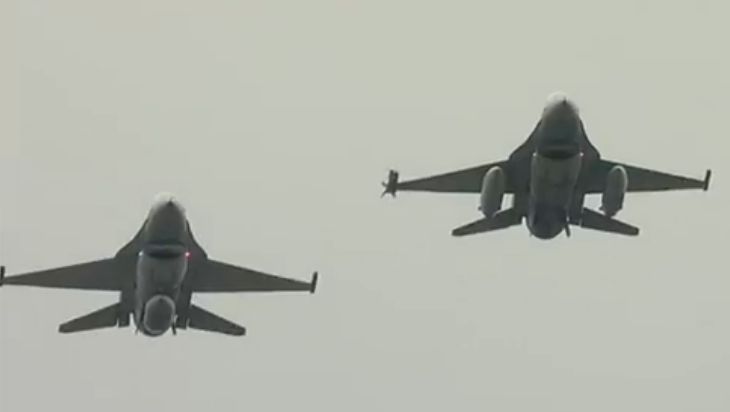 Parada militară de 1 decembrie din Capitală. IMAGINI LIVE