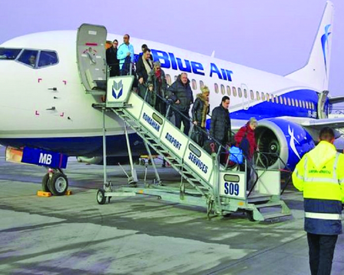 Începe haosul pe aeroporturi
