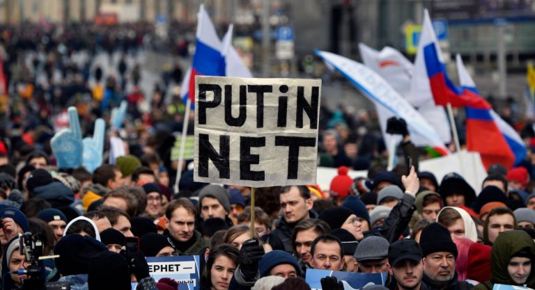 Rusia își testează internetul „suveran”