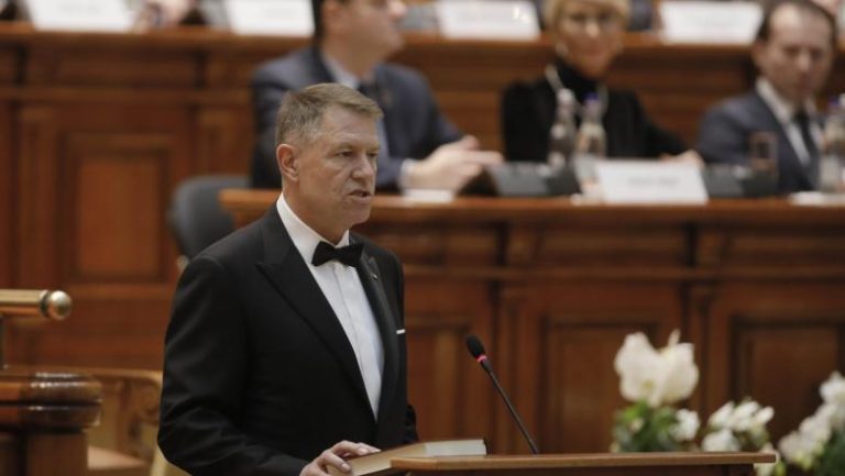 Iohannis, jurământ pentru nimic