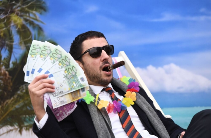 Patru  noi ţări pe lista neagră a Parisului