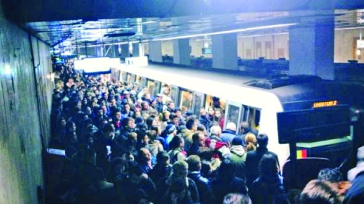 Parada a paralizat metroul