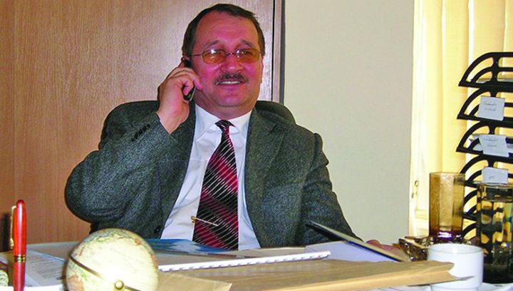 Mircea Băsescu dă în judecată statul
