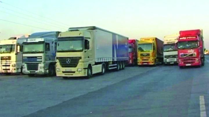 România, îngenuncheată de marile puteri