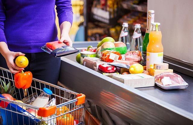 Supermarketurile, scoase în afara orașelor