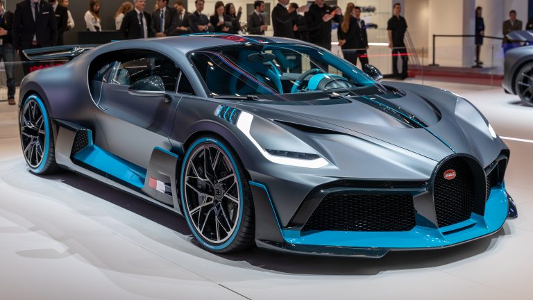 Bugatti n-are treabă cu criza