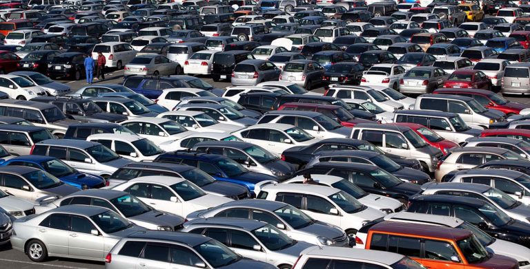 Anul record al pieţei auto româneşti