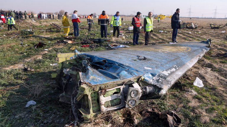 Iranul recunoaşte: 2 rachete sovietice au doborât avionul ucrainean