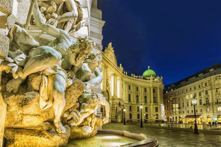 “Jetoane culturale” pentru cei care renunţă la maşini