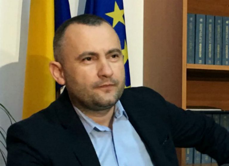 Onea se poate întoarce la ”paradeală”
