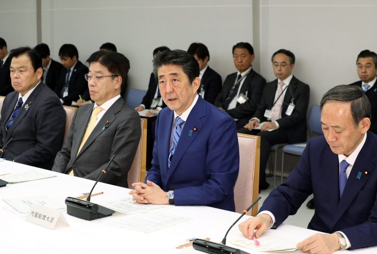 Coronavirus. Lacăt pe școlile din Japonia până în aprilie