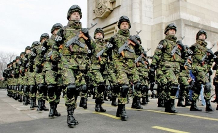 Armata Română joacă în play out!