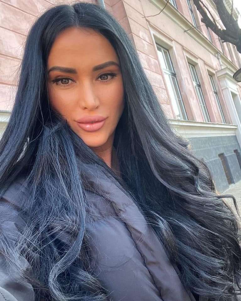 Daniela Crudu a ajuns la spital, bătută