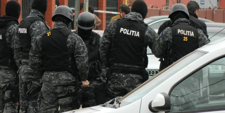 Vela aruncă în aer Poliția Judiciară