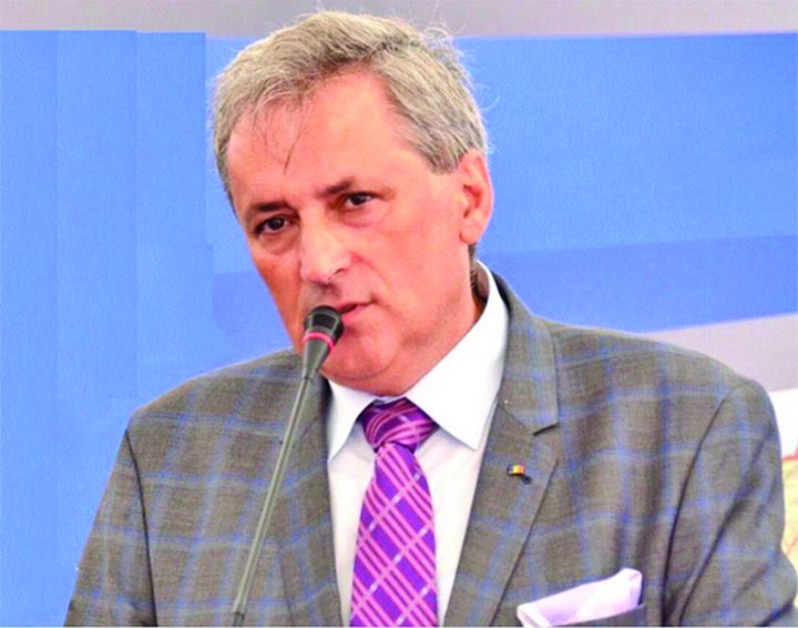Plângere penală pentru Vela! Acuzat de două infracțiuni!