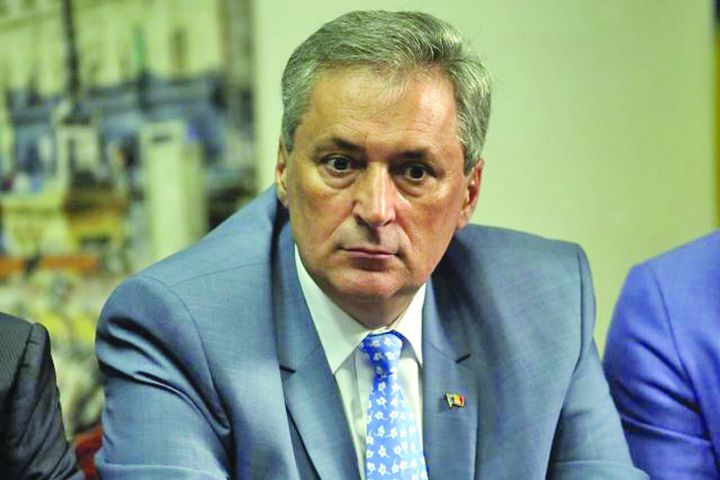 Vela, acuzat de favorizarea făptuitorului