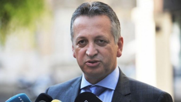 Relu Fenechiu, baricadat la ANAF!