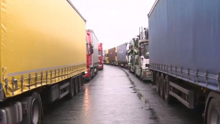Bombă! Transportul rutier ar putea fi interzis
