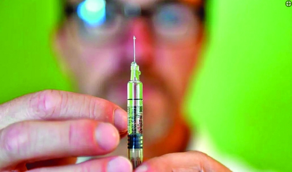 Panică sau Big Pharma? America vaccinează obligatoriu 330 de milioane de oameni!