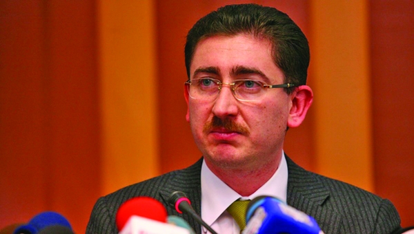 Chirițoiu se bate cu specula. Deocamdată doar pe hârtie…