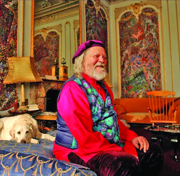 A murit Marchizul de Bath.  Excentricul aristocrat avea COVID-19