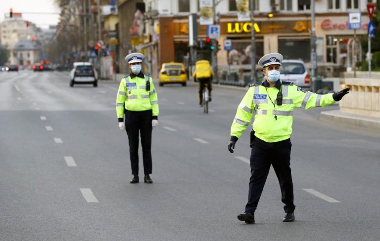 Câți români au fost amendați în prima zi de Paști pentru că n-au respectat restricțiile de circulație